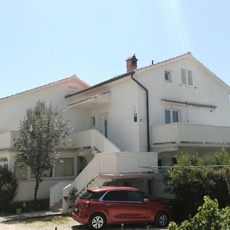 Apartmani Ana I Predrag Lopar Dış mekan fotoğraf