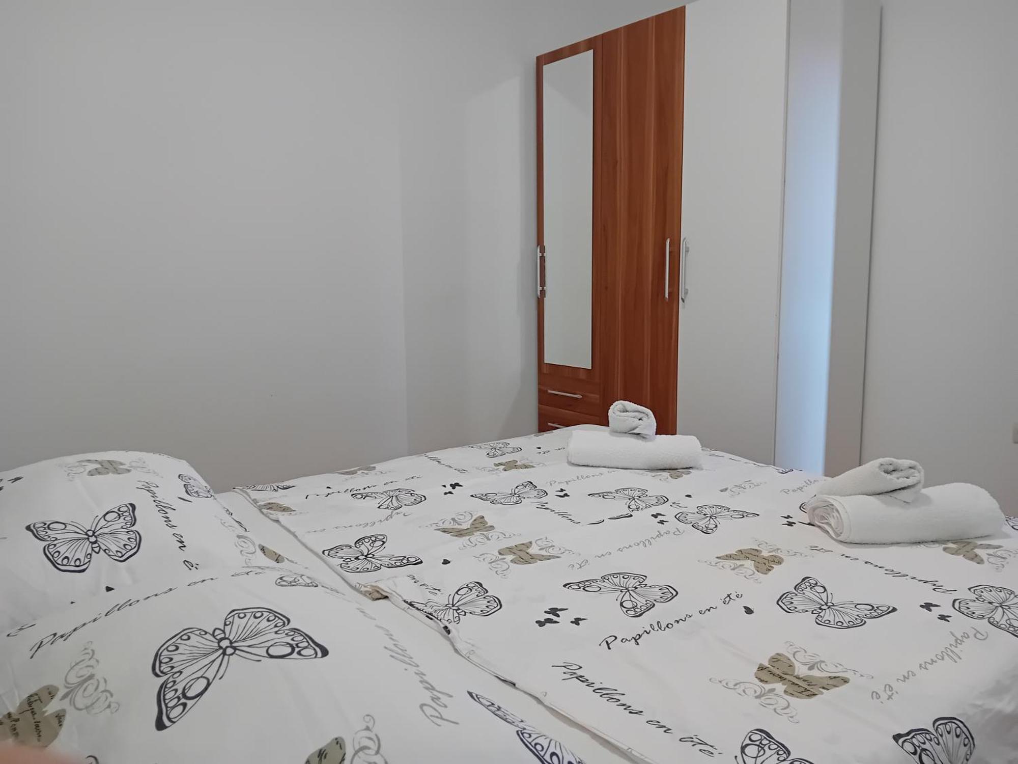 Apartmani Ana I Predrag Lopar Oda fotoğraf