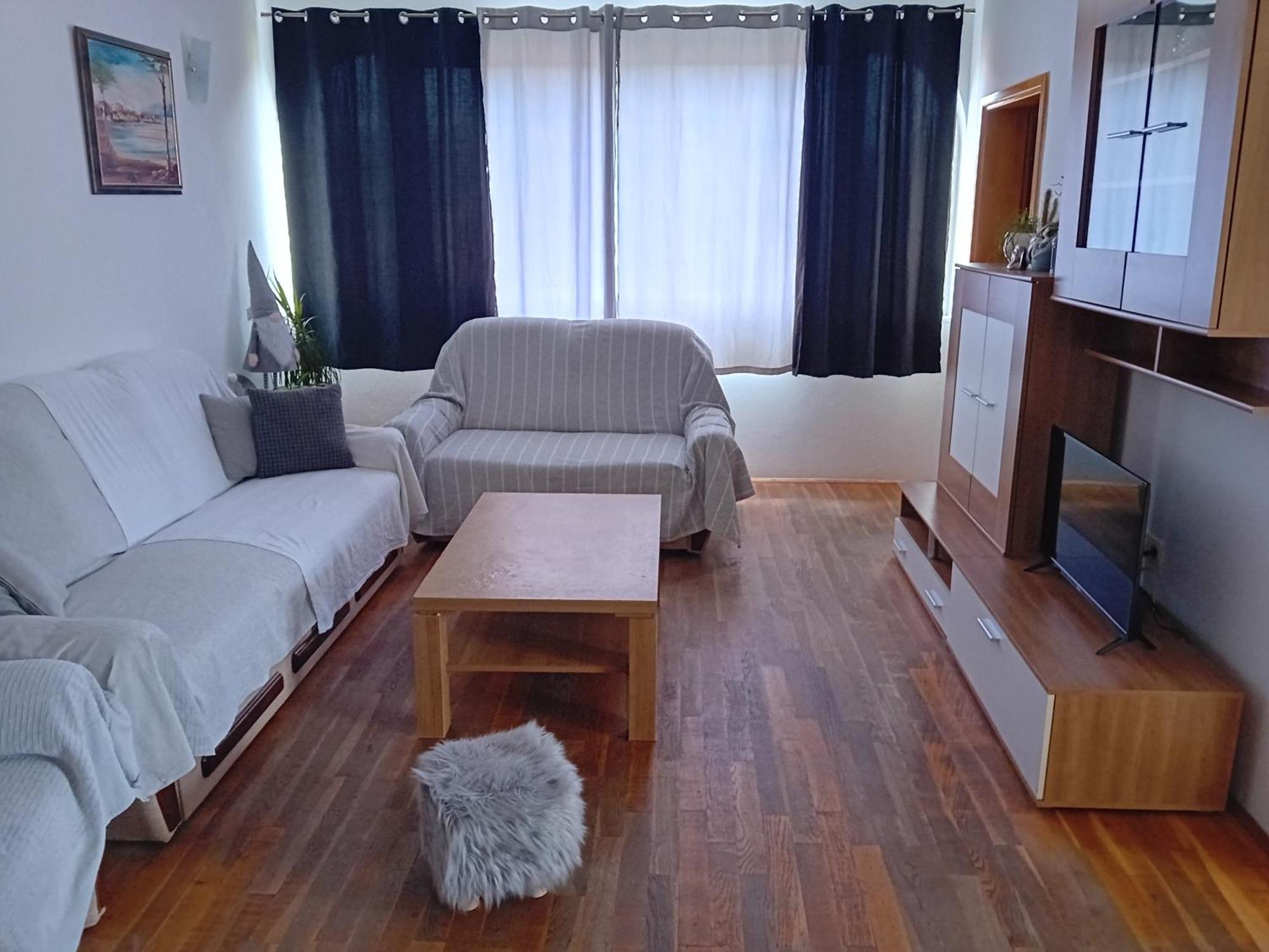 Apartmani Ana I Predrag Lopar Oda fotoğraf
