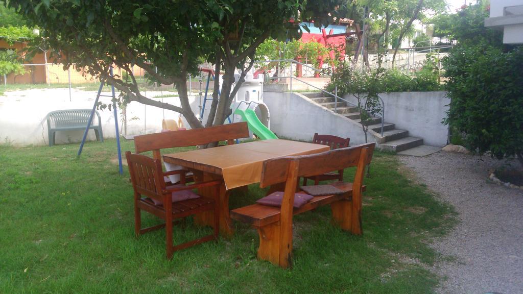 Apartmani Ana I Predrag Lopar Dış mekan fotoğraf