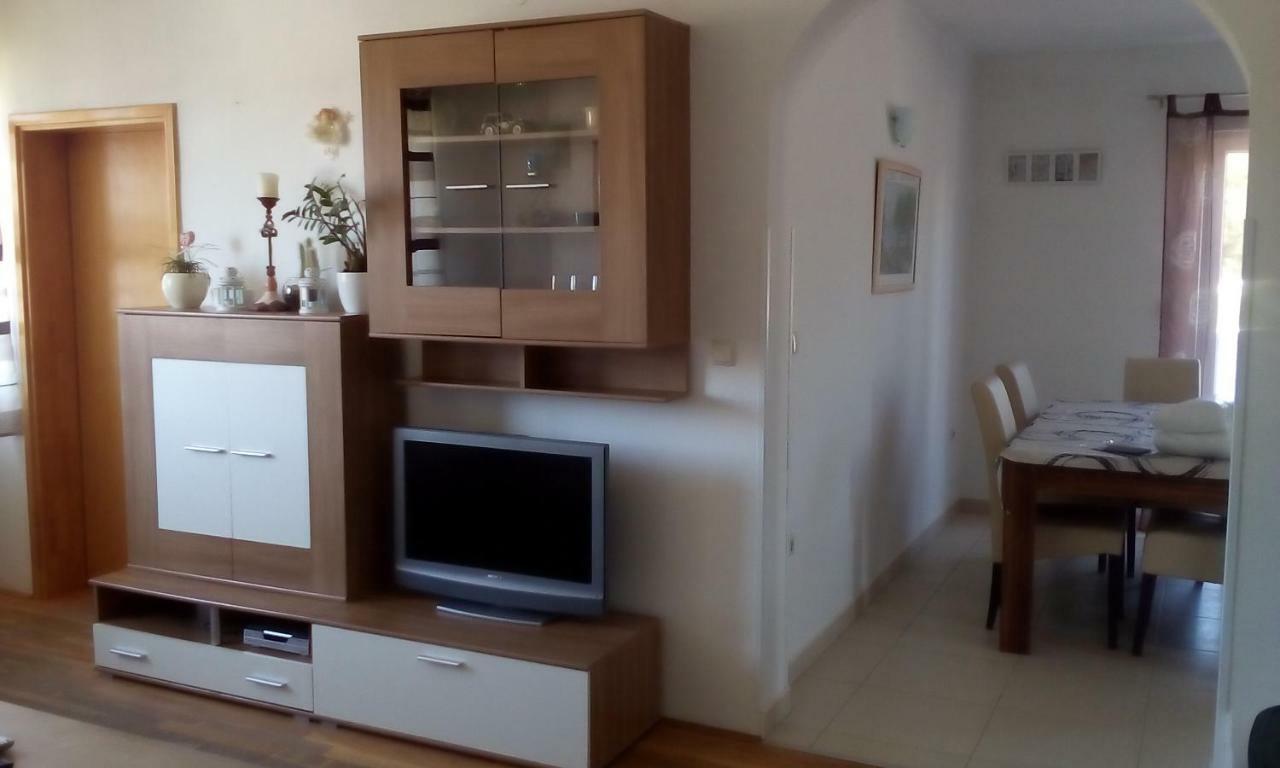 Apartmani Ana I Predrag Lopar Dış mekan fotoğraf